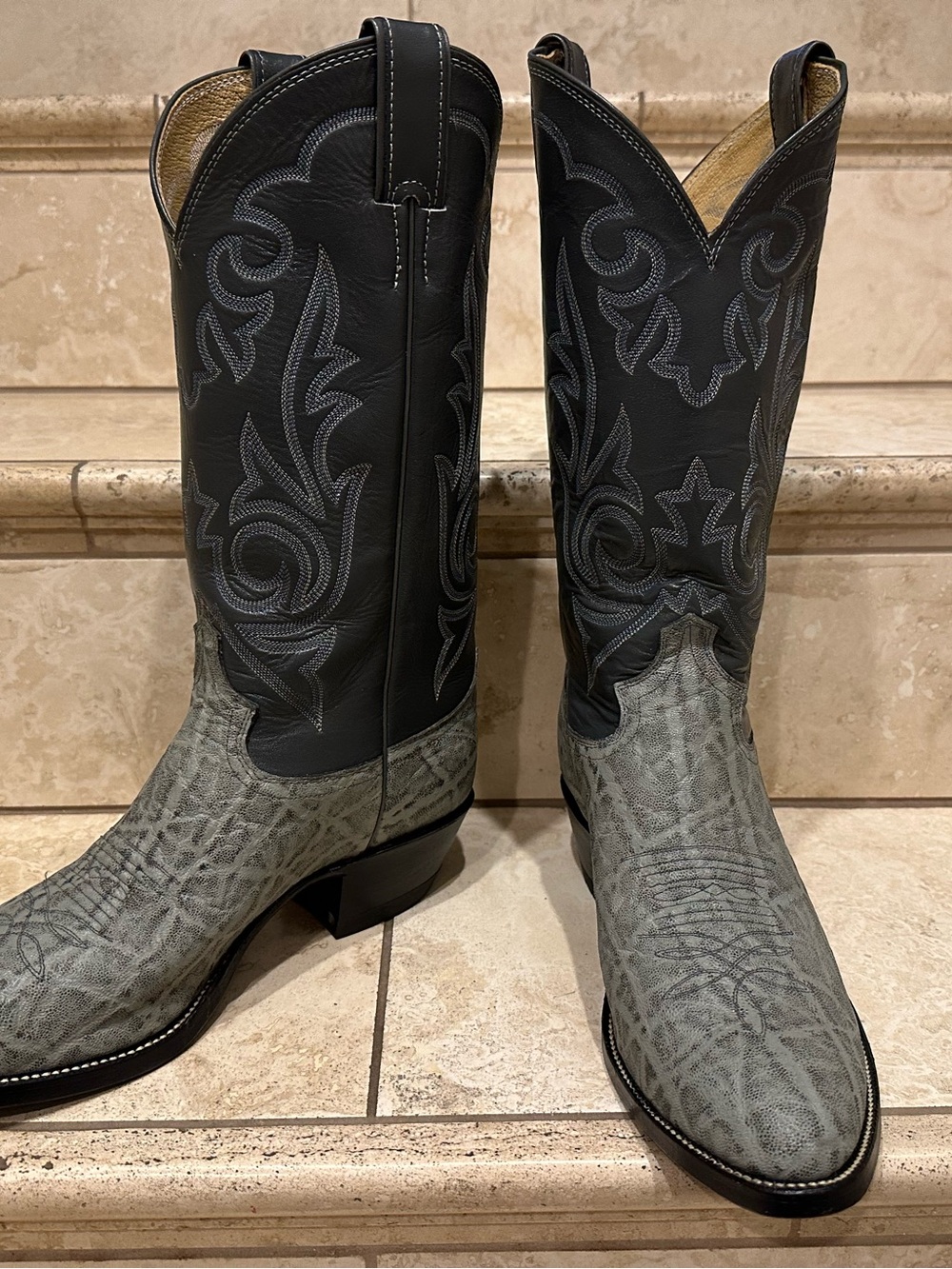 Brand New Genuine Elephant Justin Boots, Size 9D - Picture 2 of 5